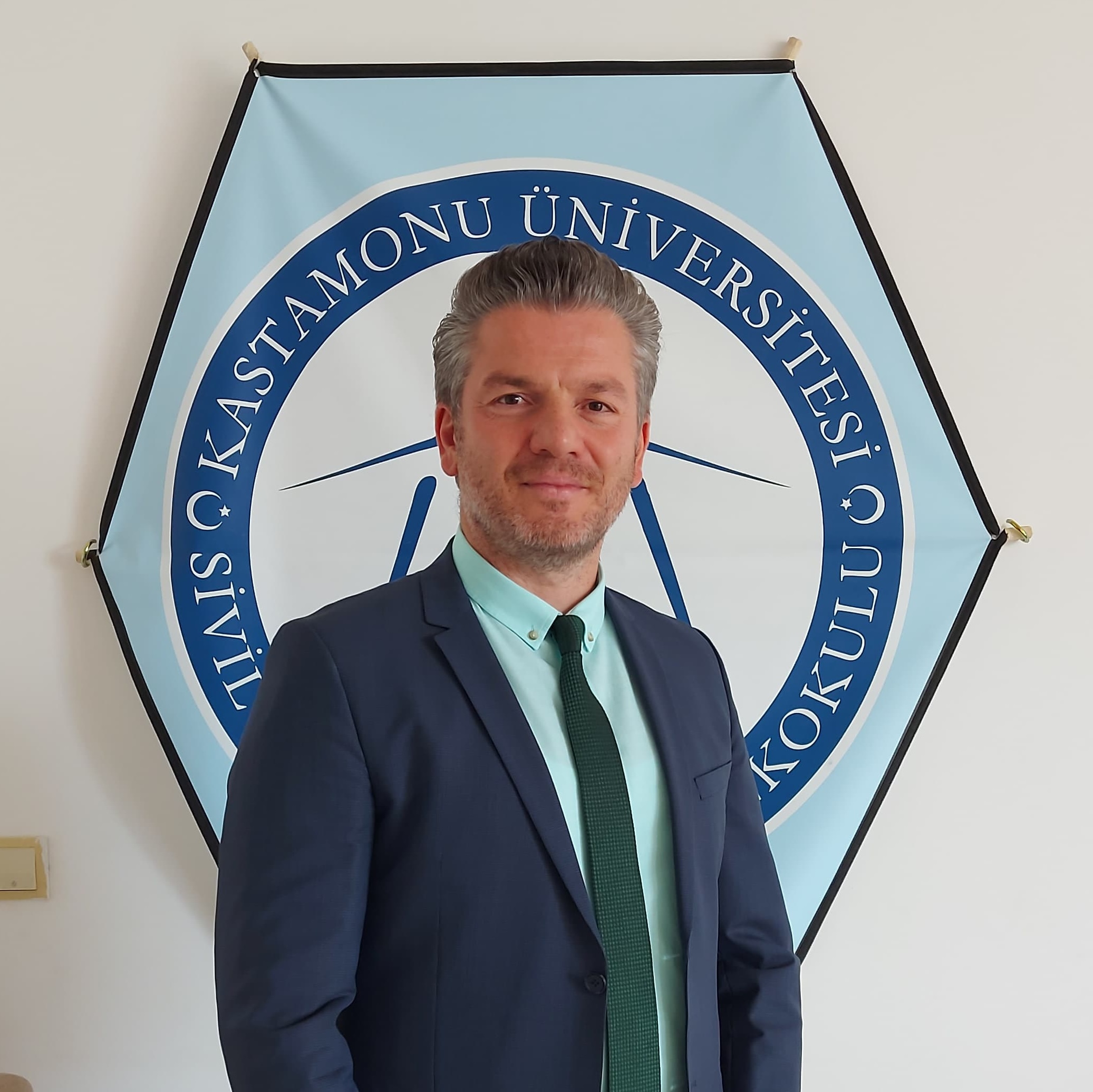  Prof. Dr. Engin KANBUR