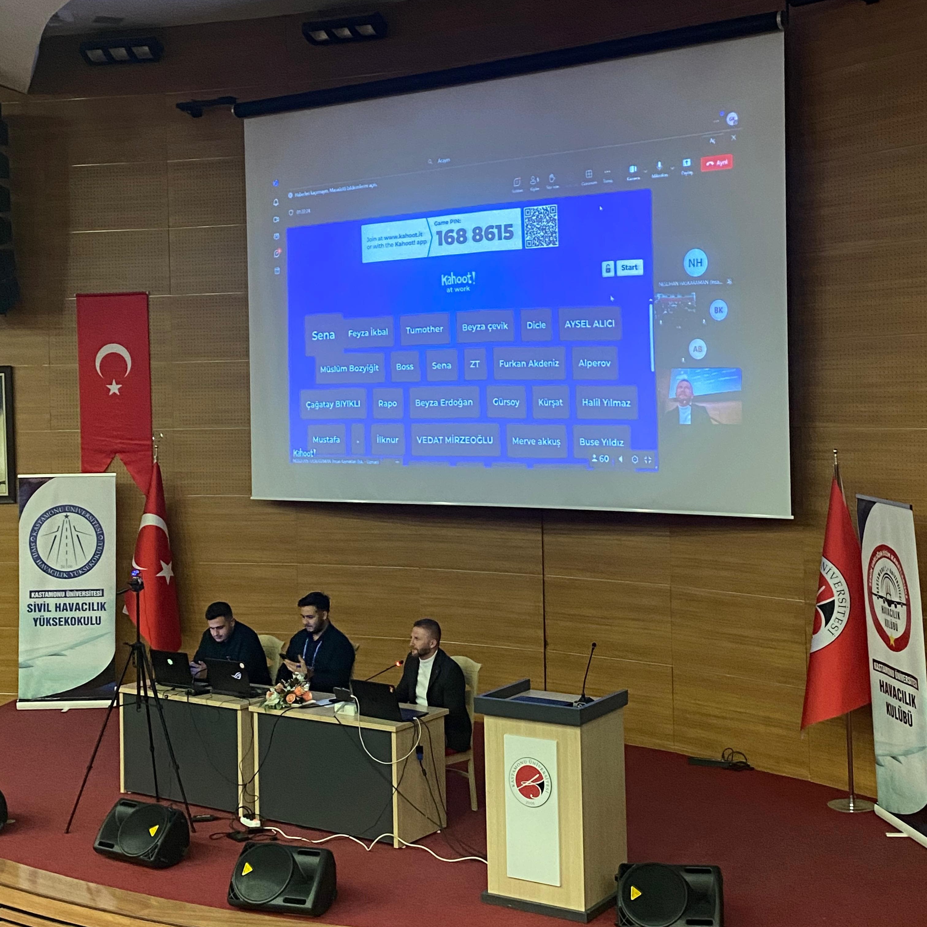 Sivil Havacılık Yüksekokulu'ndan "Uçuş ve Ötesi" Söyleşisi Büyük İlgi Gördü